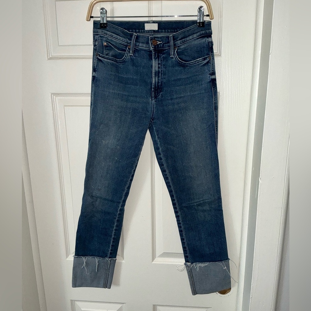 MOTHER Pony Boy Ankle Fray Jeans. Size 28.
